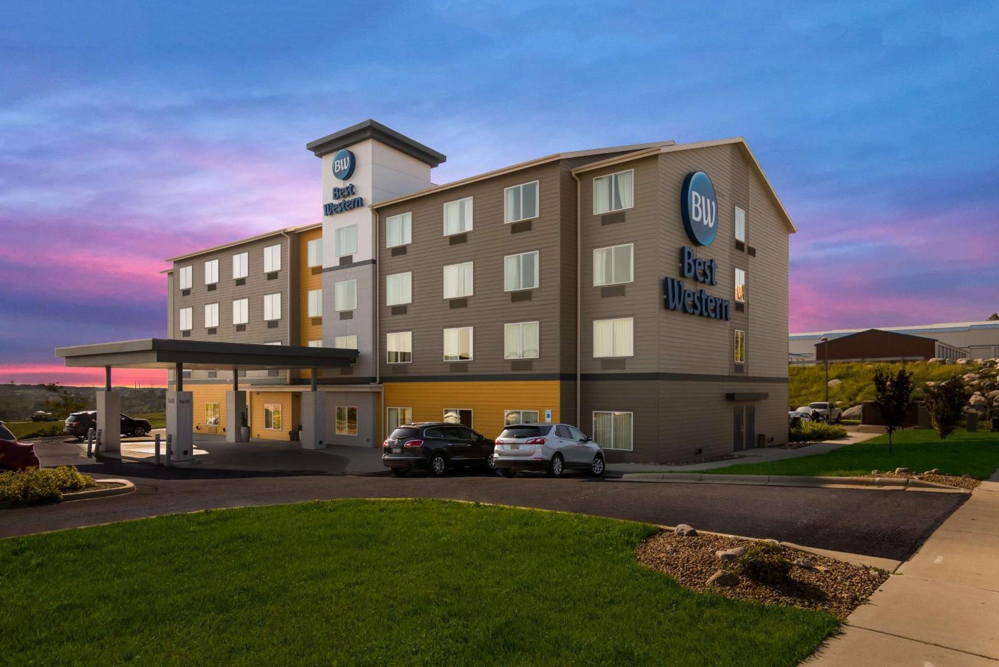 Best Western Roosevelt Place Бисмарк Экстерьер фото